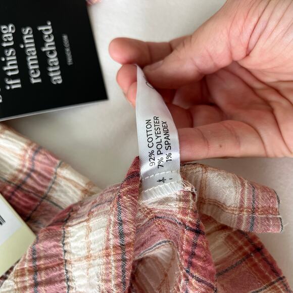 Tuckernuck NWT Pink and White Plaid Juliette Button Down Top Blouse, Size XS - Picture 15 of 16